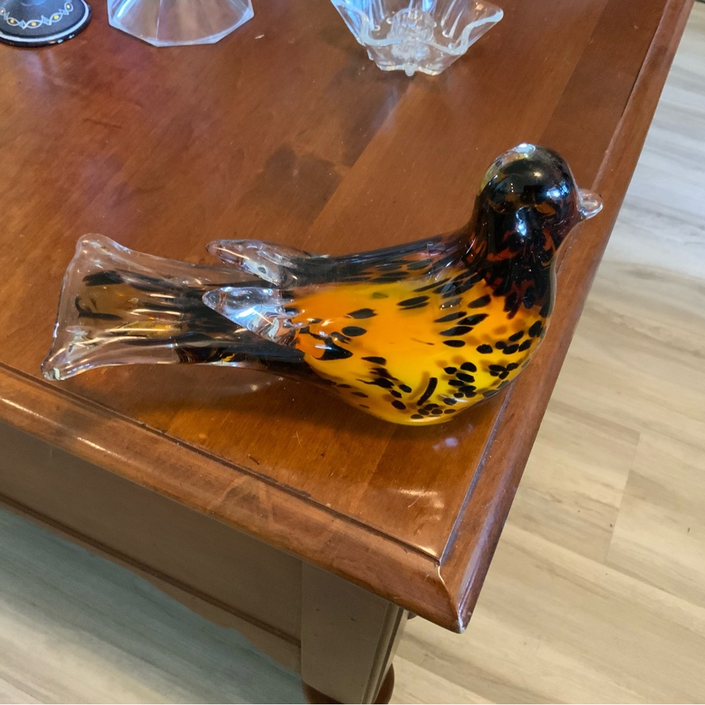 Vintage Glass Bird Figurine in Amber and Black - Picture 2 of 5